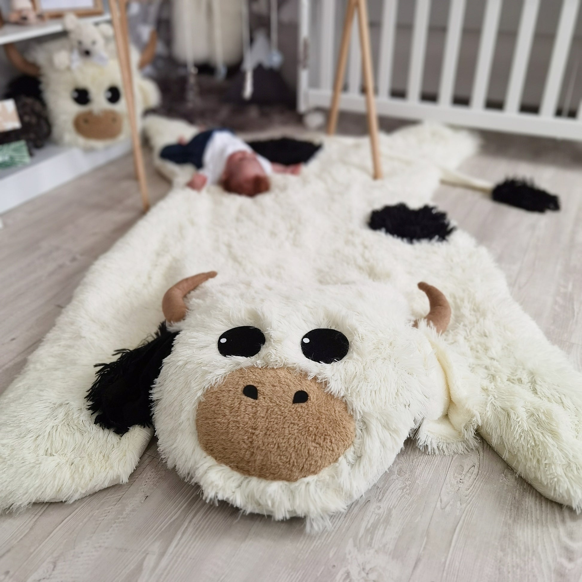 Wall Mounted Highland Cow Head Plush